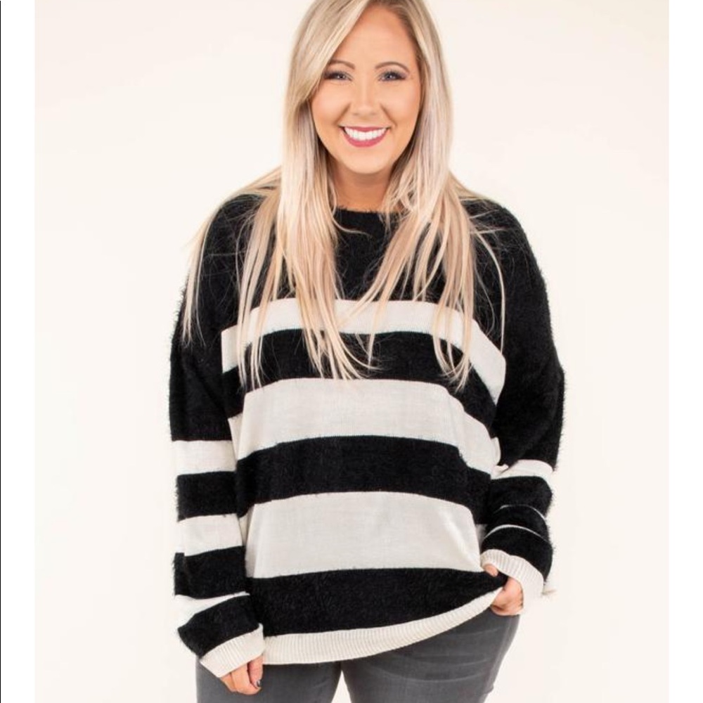 Fuzzy sweater NWOT